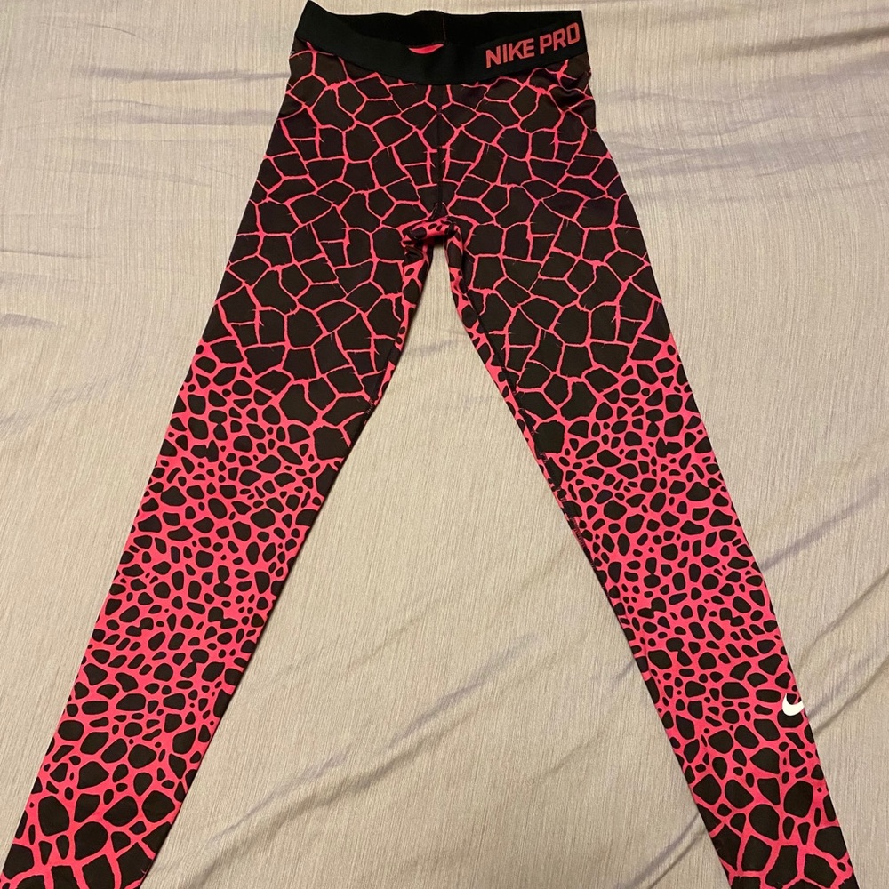 Nike pro fit leggings